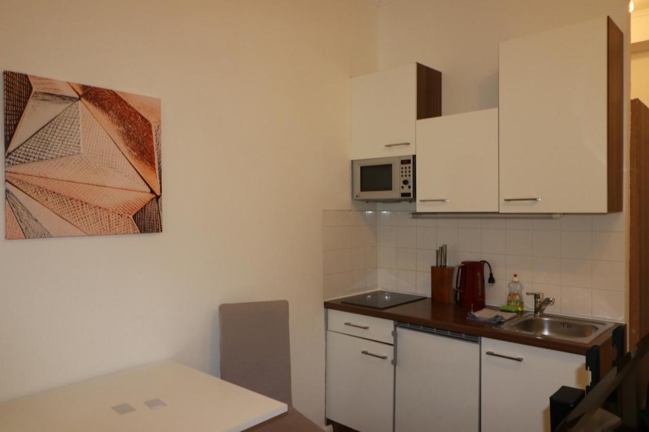 Grand Central Station Apartments I Contactless Check-In Виена Екстериор снимка